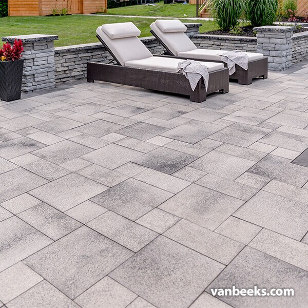 Unilock Umbriano Concrete Coping